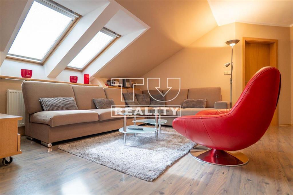 ZARIADENÝ 4+KK IZBOVÝ BYT, ŽILINA, VÝŤAH, BALKÓN, 106m2 - 4