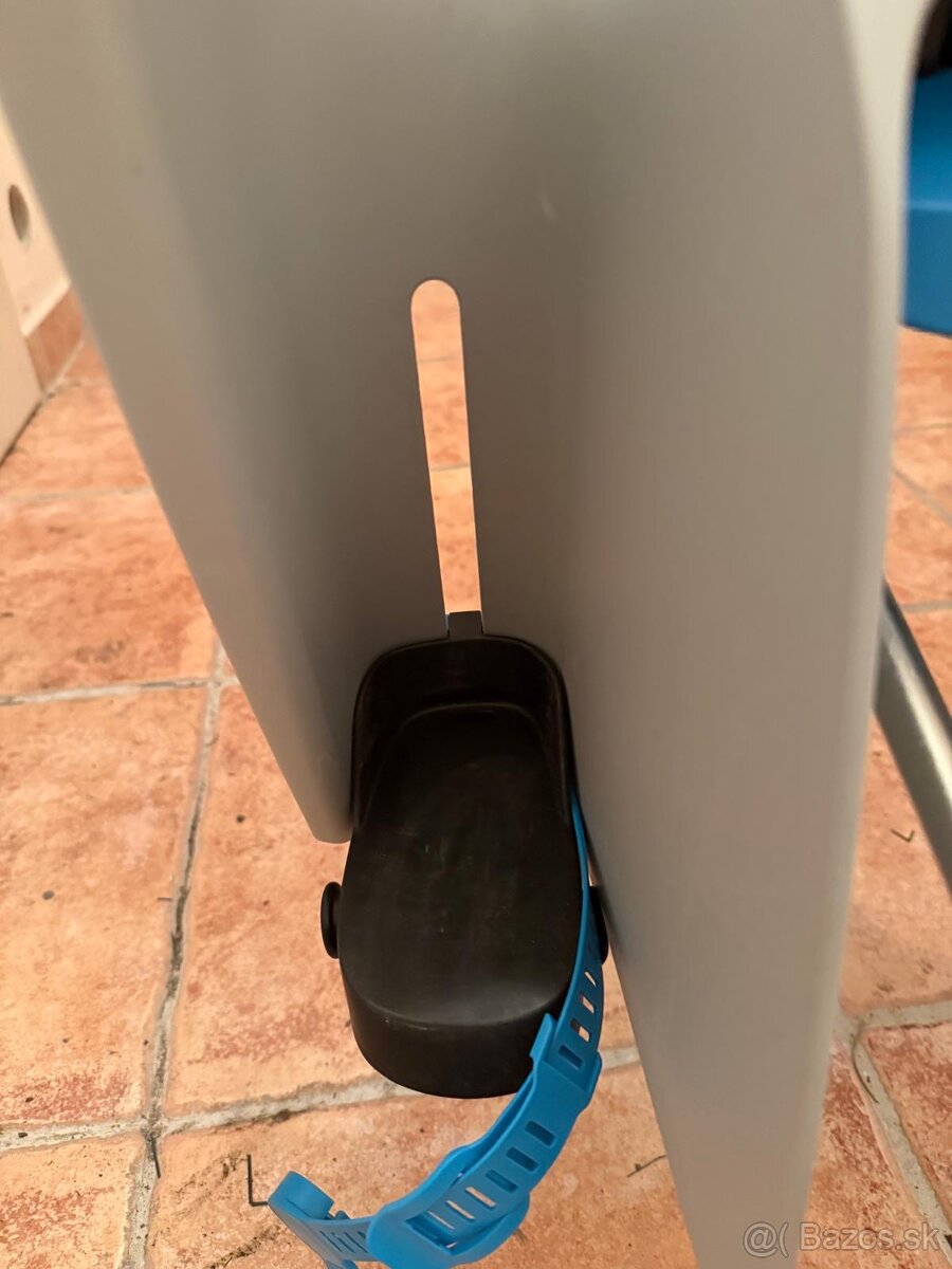 Polohovatelna zadná sedačka Thule - 4