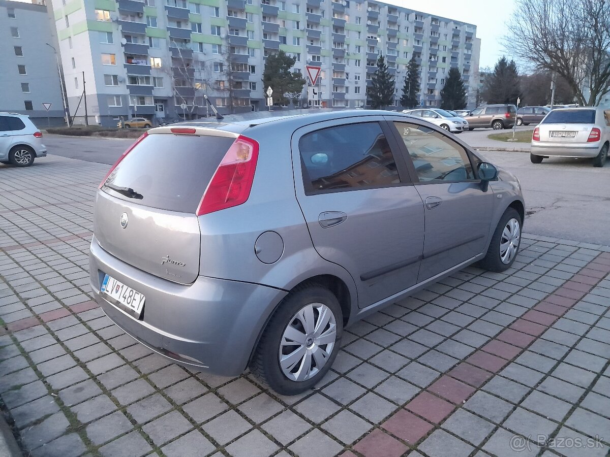 Grande Punto 1,2 - 4