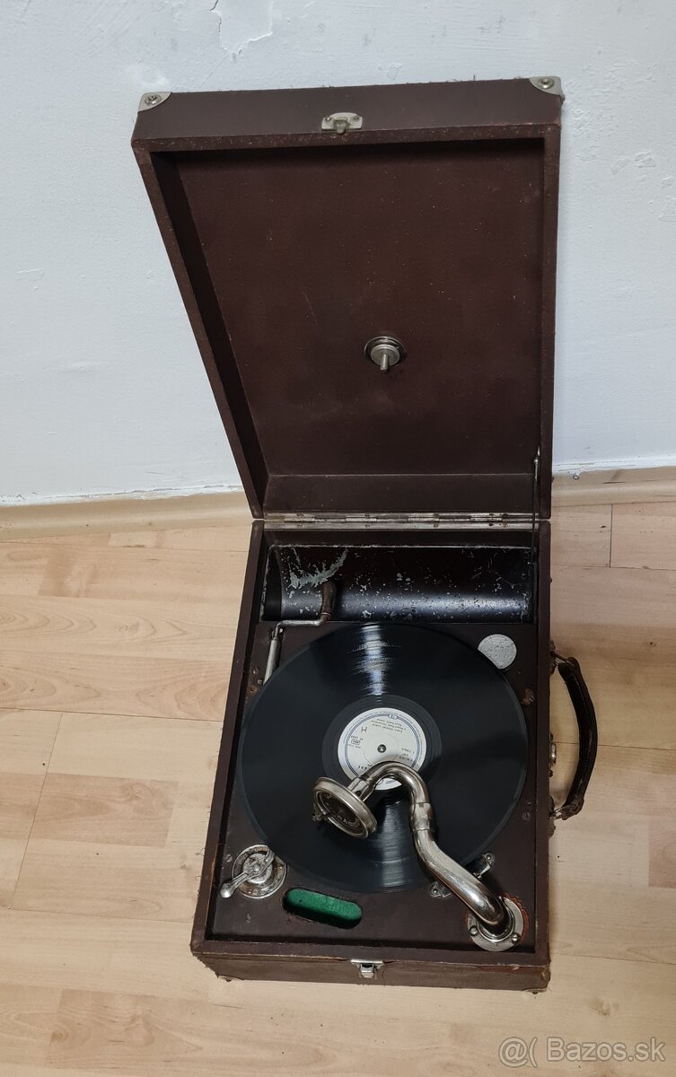 Starý kufríkový gramofón - Mars Pracision - 4