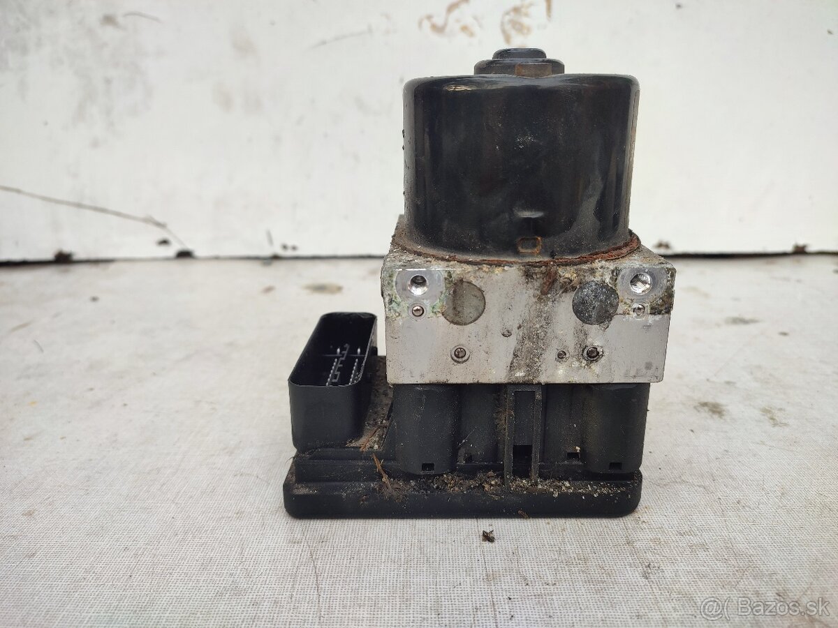 Opel - ABS jednotku / čerpadlo ABS - 4