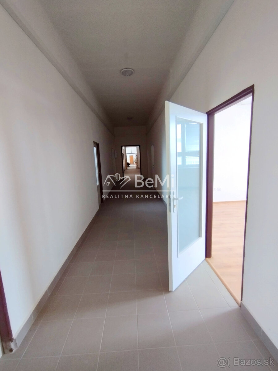 Kancelársky/prevádzkový priestor na prenájom-Lučenec - 4