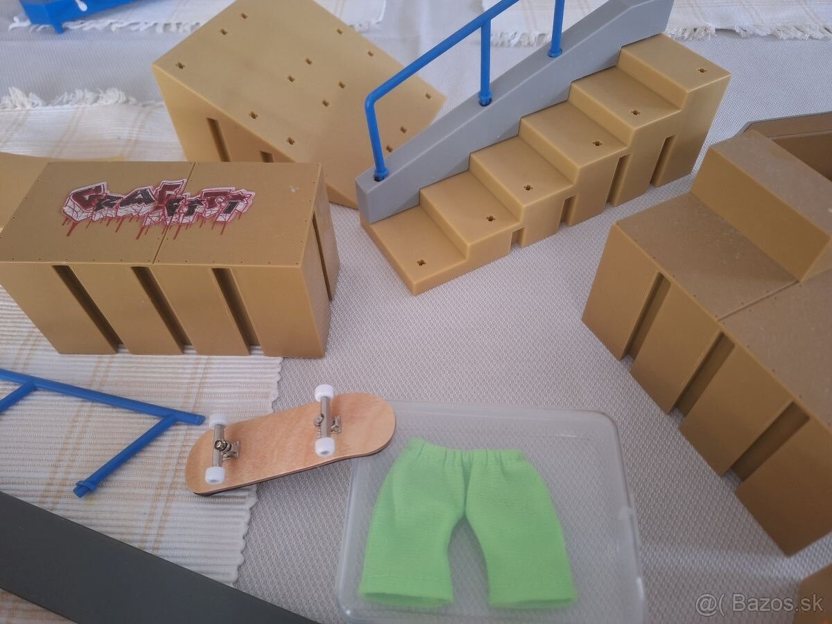 mini skateboard a skejt park finger - 4