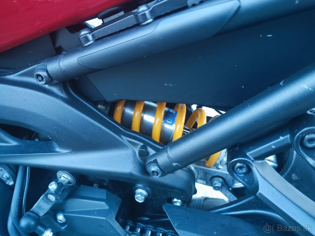 Yamaha XSR 900 Ohlins - 4