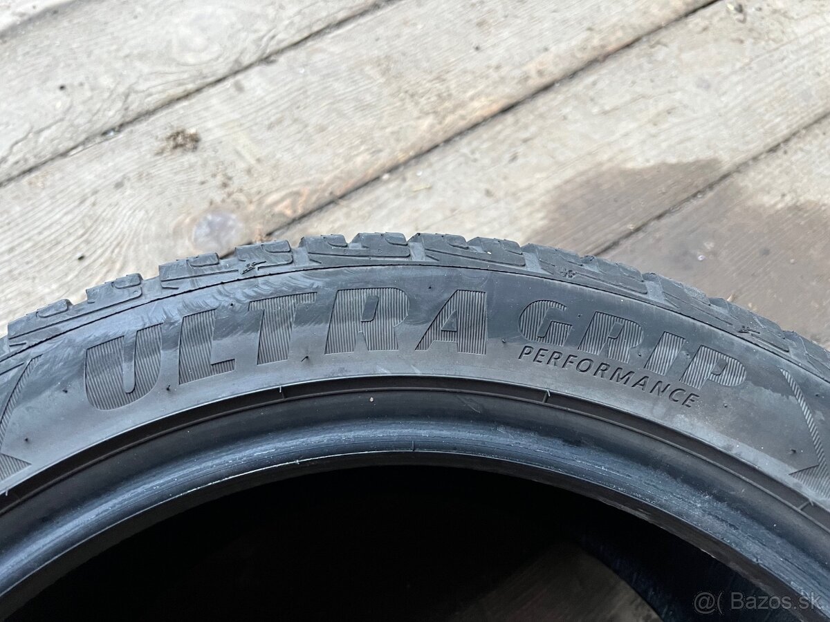 245/45R17 99V Good Year Ultra Grip Performance - 4