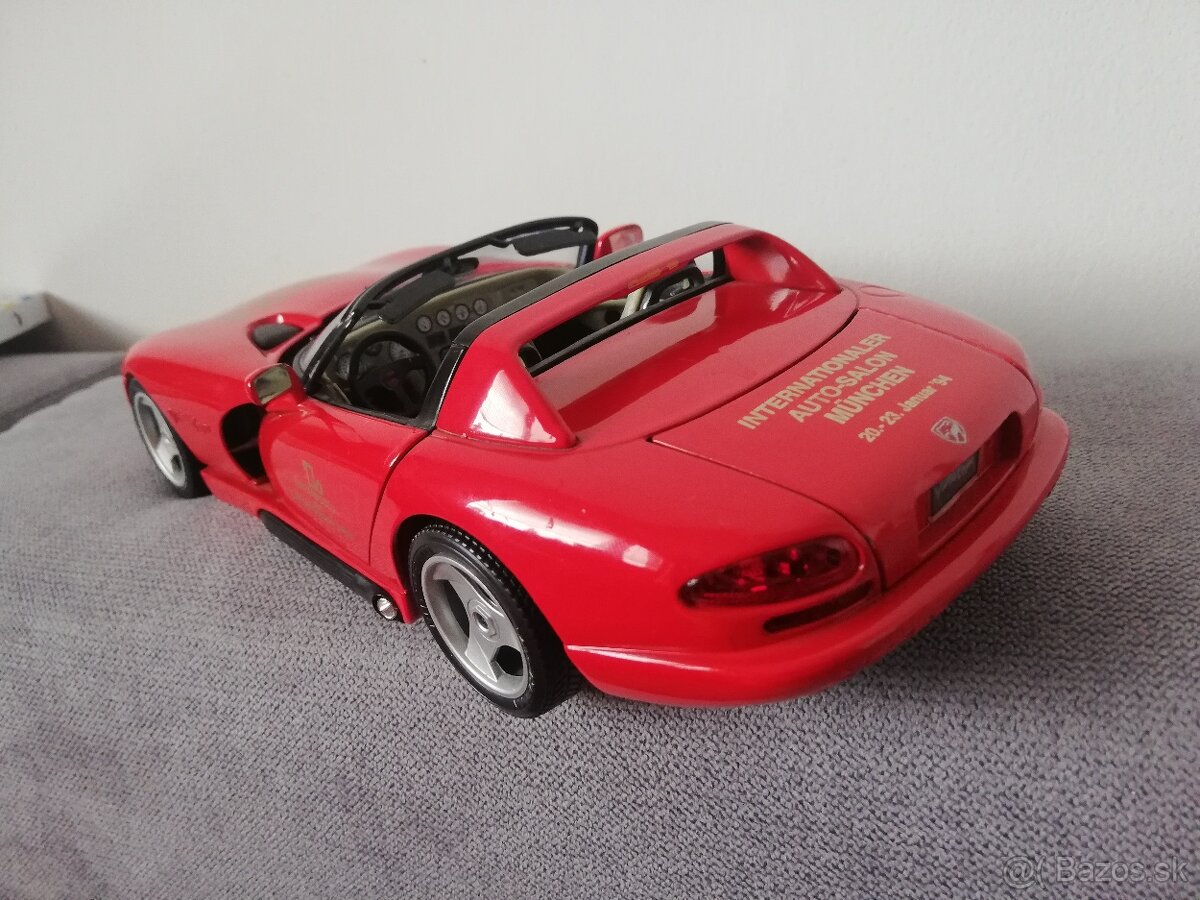 1:18 DODGE VIPER Bburago cervena - 4