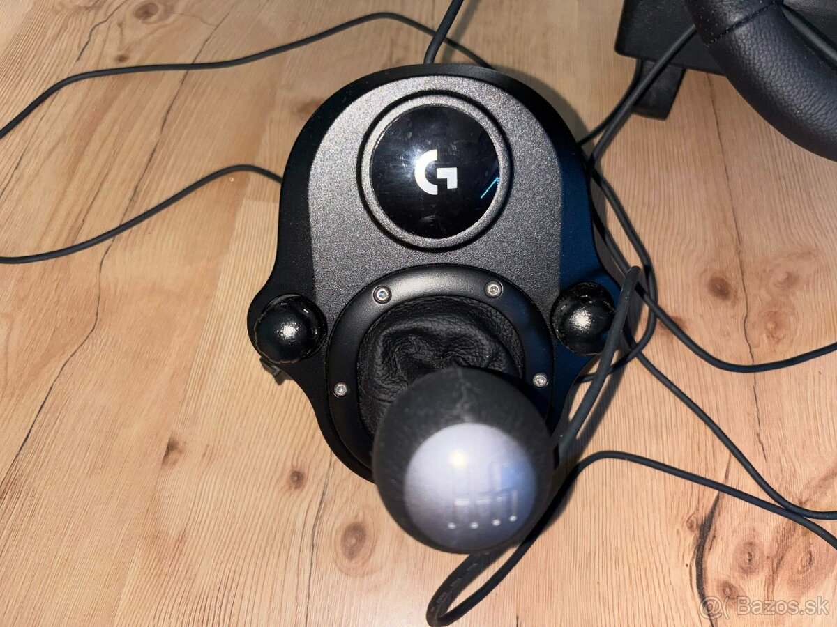 Logitech G29 Driving Force Racing Wheel + pedále + Driving F - 4