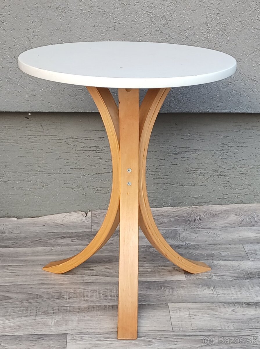 Stolík okrúhly na kávičku. - 4