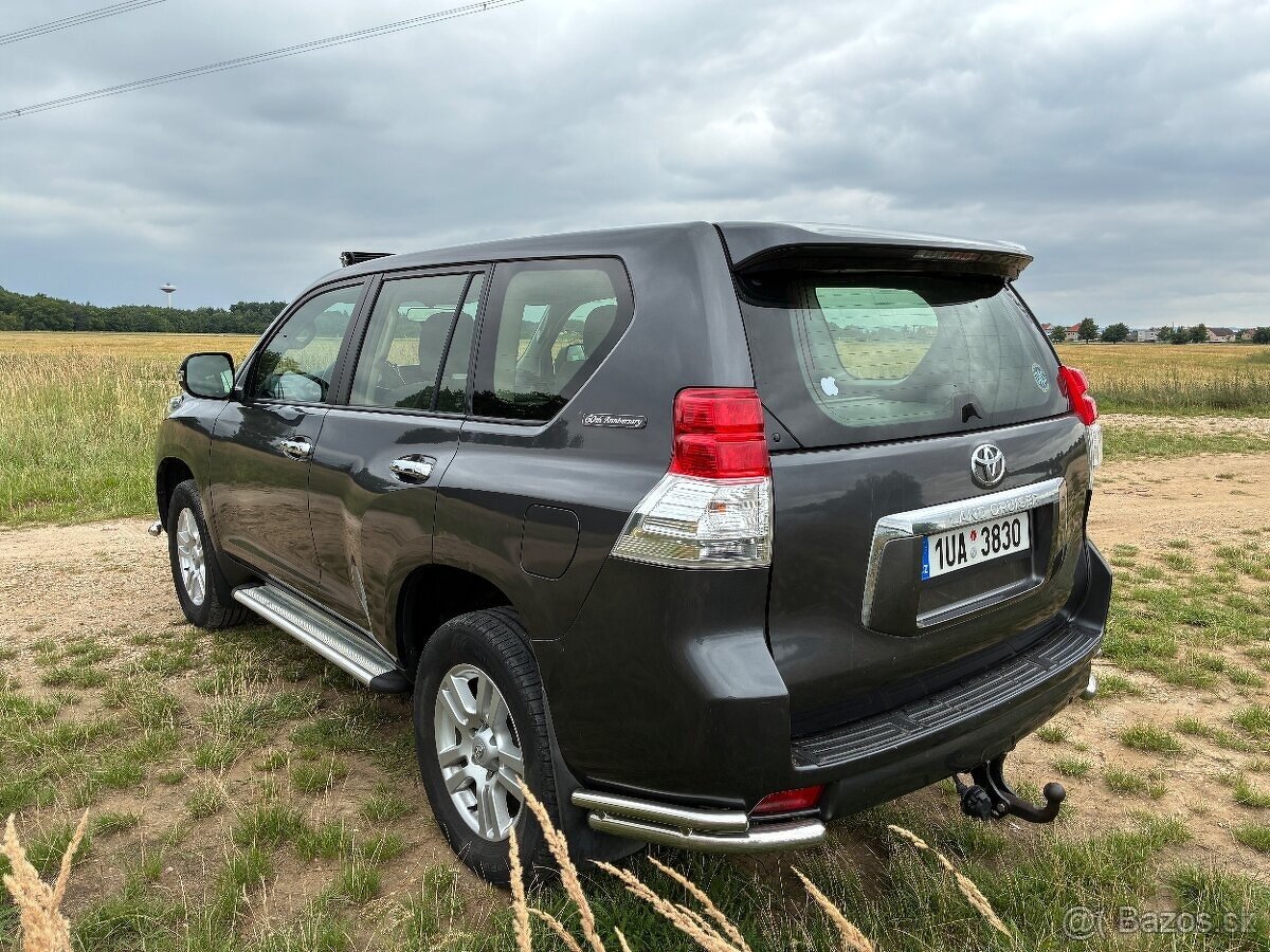 Toyota Land Cruiser Prado 150,Manual,241.000 najeto,TOP stav