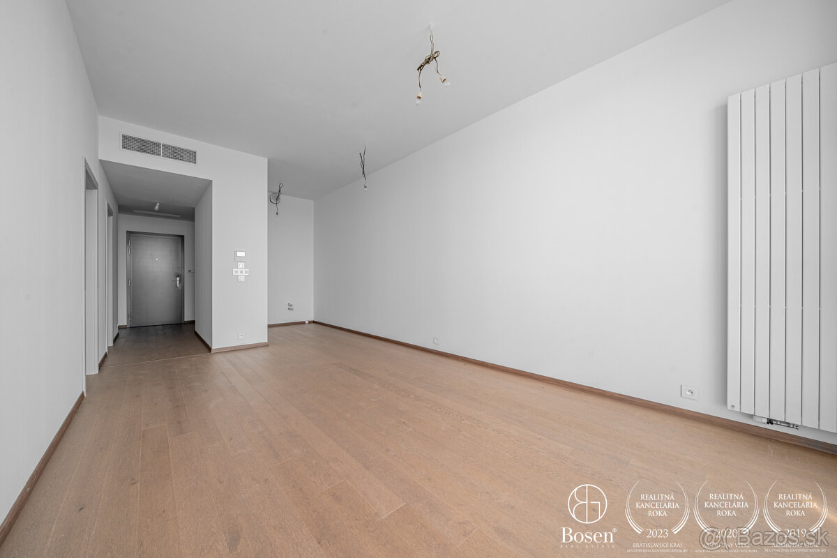 BOSEN | 2 izbový byt v projekte Eurovea Tower, 35. LUX posch - 4