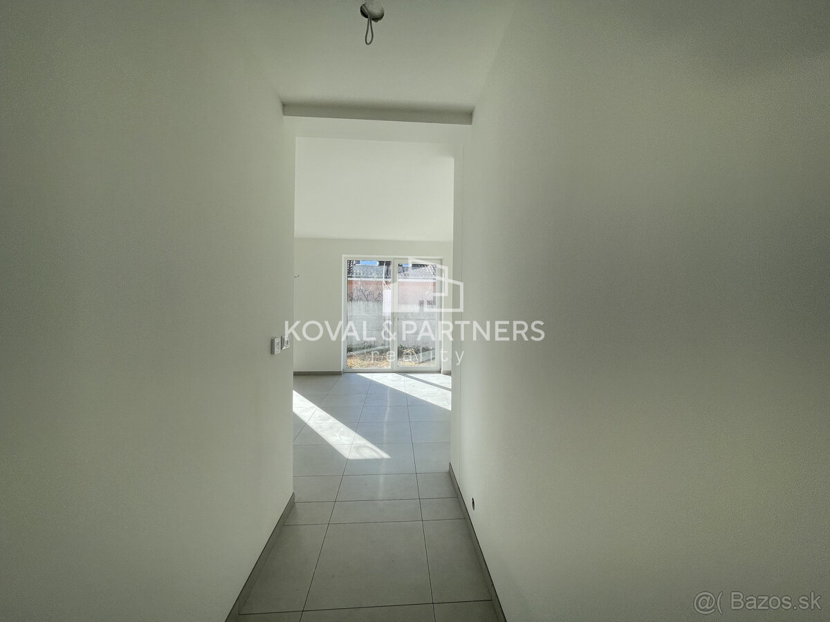 Novostavba 4 izbového rodinného domu v Janíkovciach HOLODOM - 4