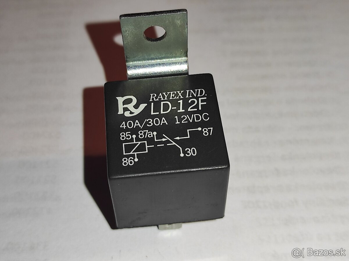 Predám relé, relátka na 12 a 24V. - 4
