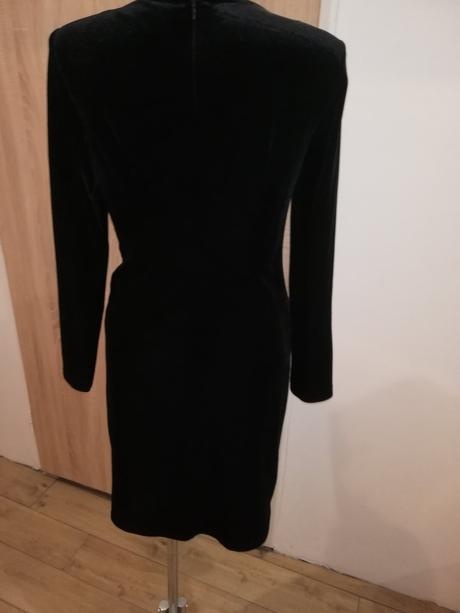 Zamatové šaty Montego veľkosť M - 4