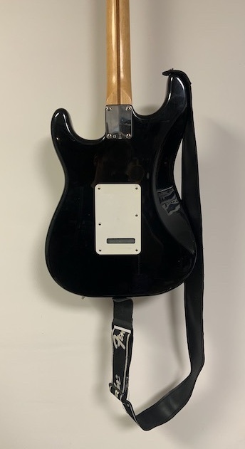 FENDER STRATOCASTER made in MEXICO - 4