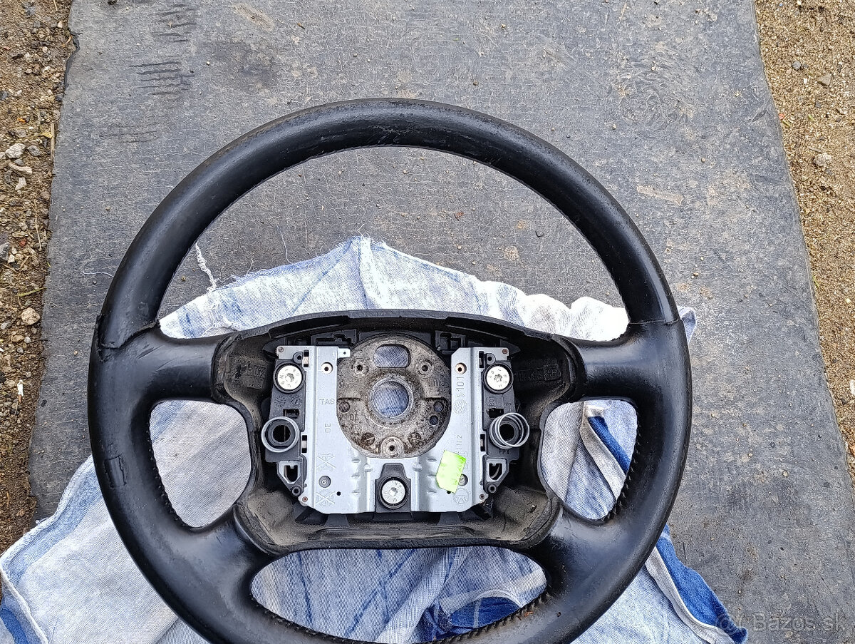 Airbag volantu Škoda Superb1 - 4