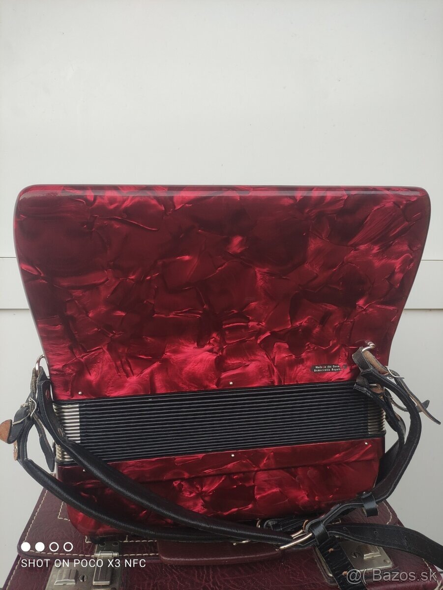 Akordeón Weltmeister Caprica - 4