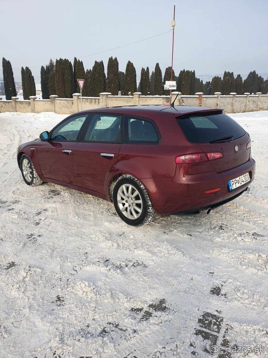 Alfa Romeo 159 - 4