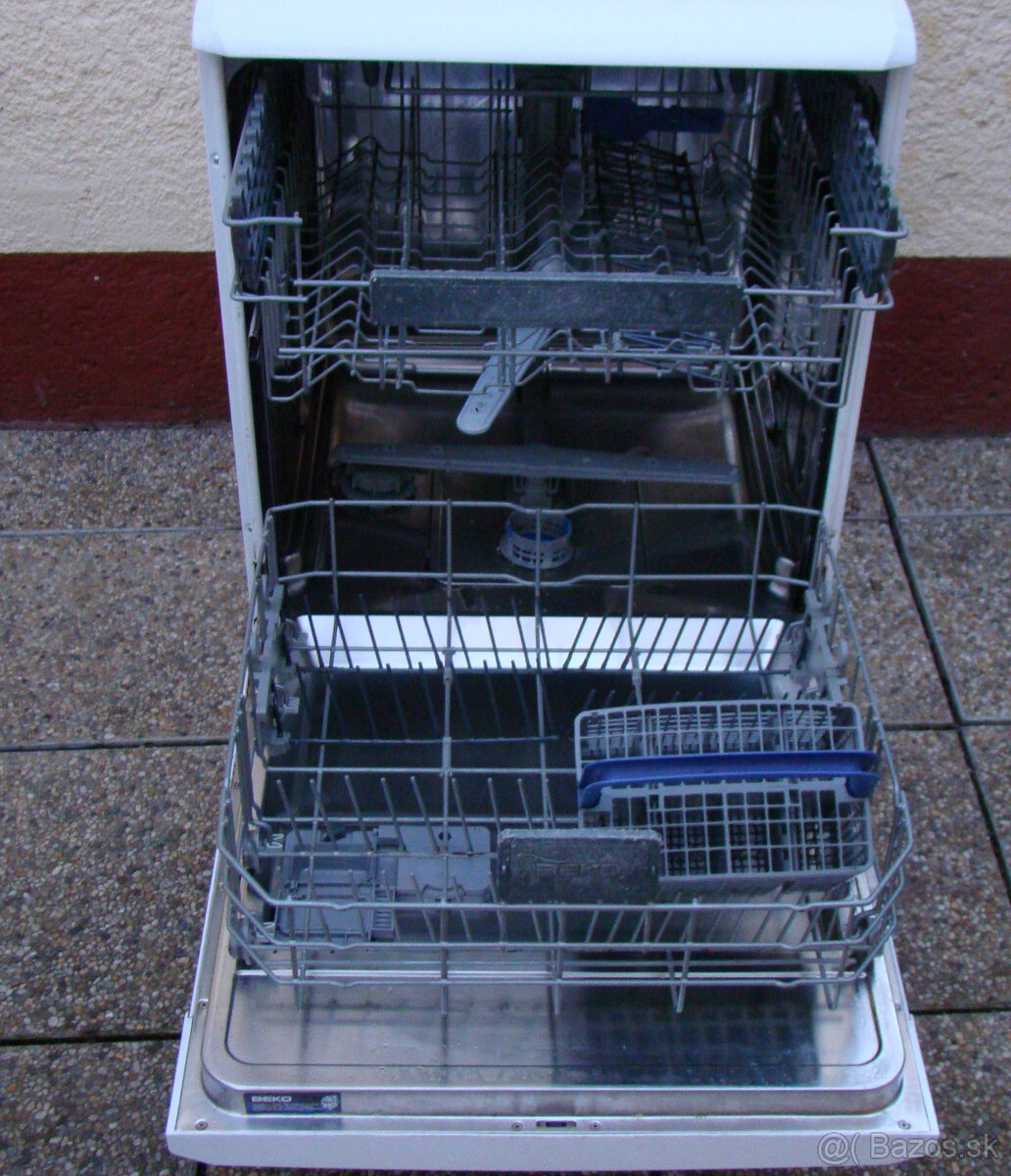 Umývačka riadu BEKO A++ 13 sád - 4