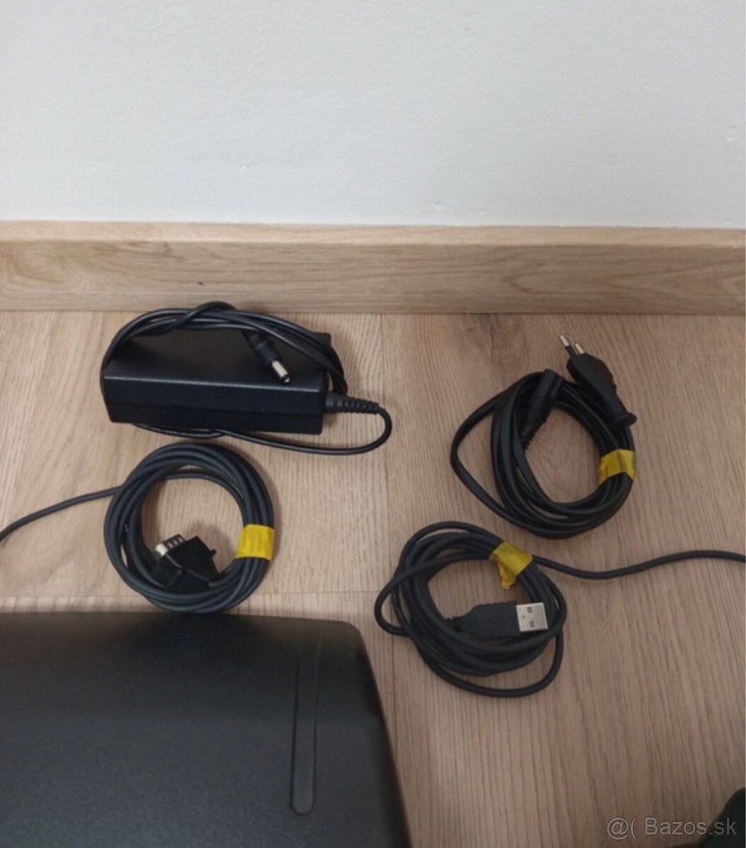 Herny volant Logitech G29 plus pedali - 4