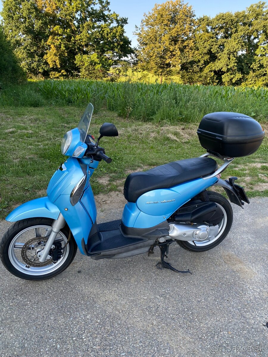 Aprilia Scarabeo 200 - 4
