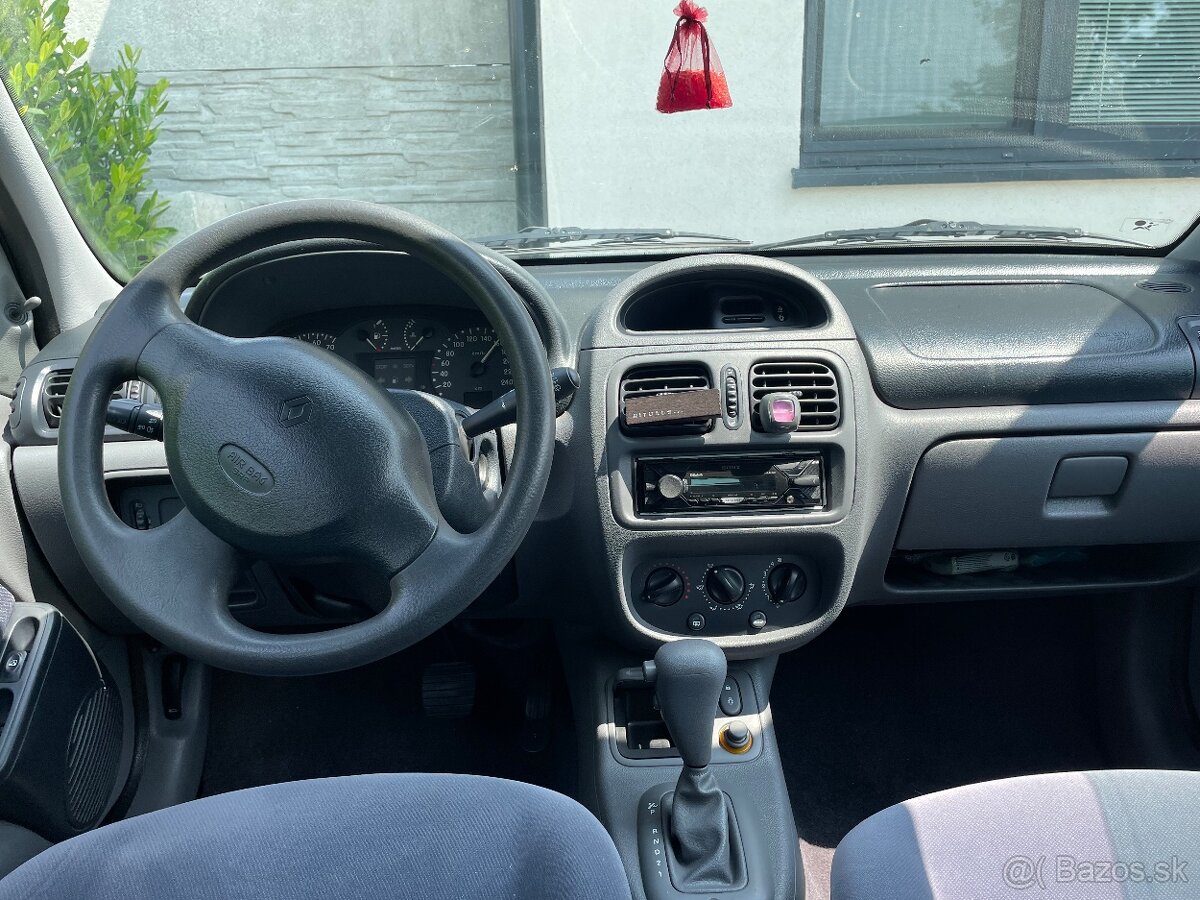 Renault Clio 1.4 benzín automatická prevodovka - 4
