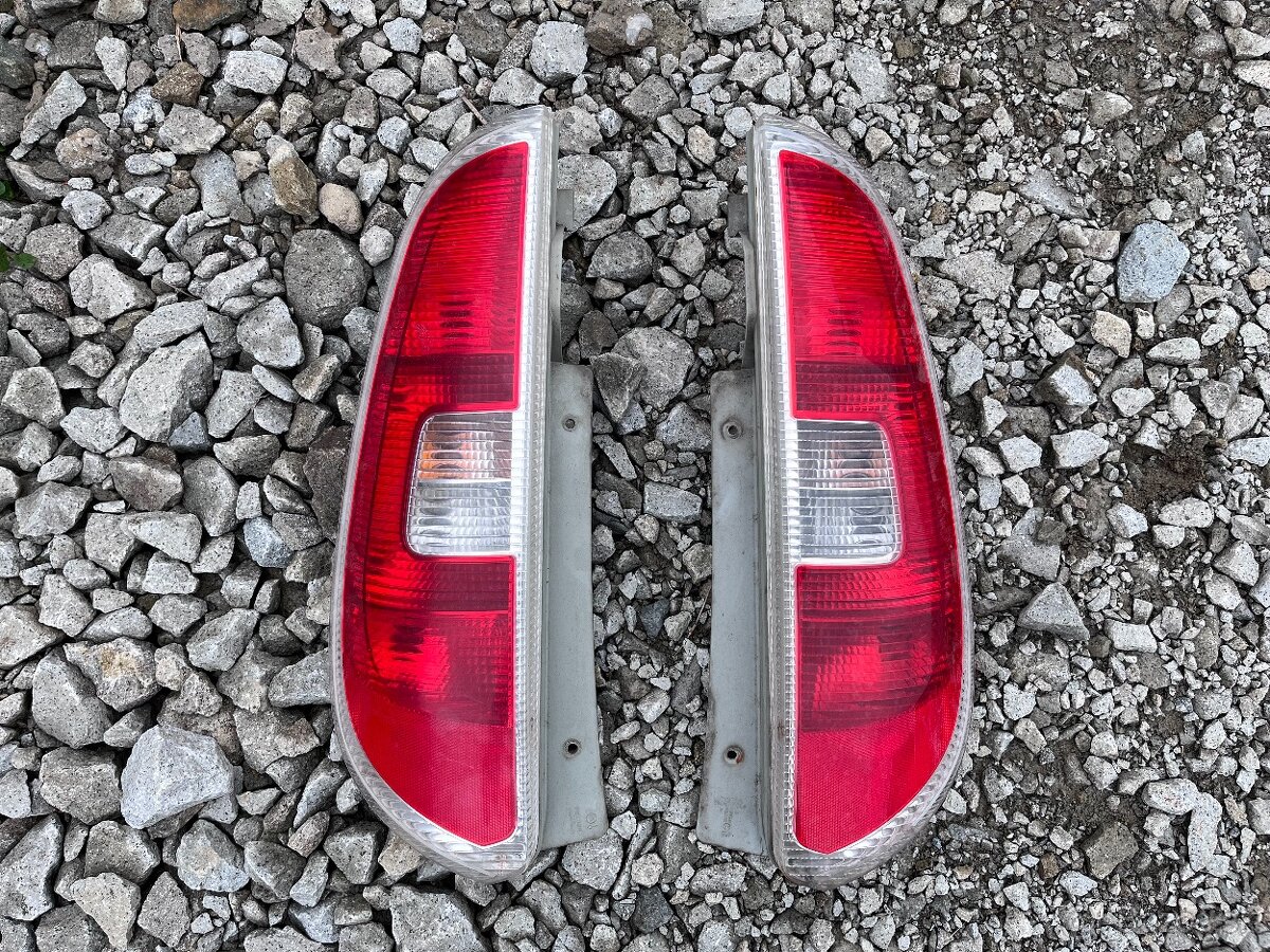 Škoda Fabia 2,Roomster predne svetla, stena, chladiče,spätne - 4