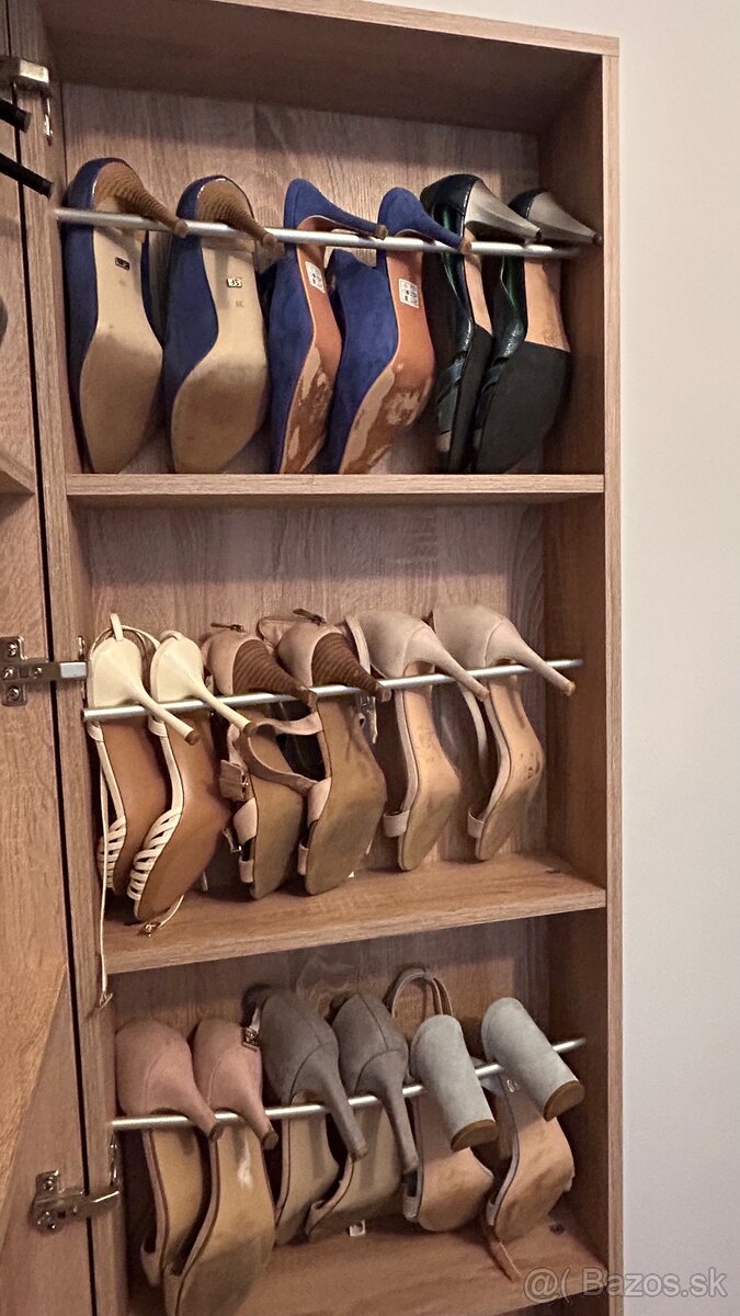 Chodbova zostava - 4