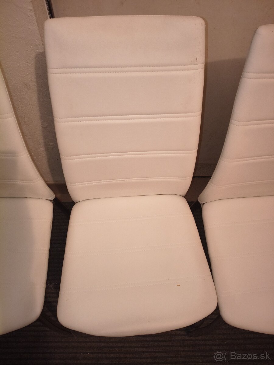 Jedálenské stoličky - 4