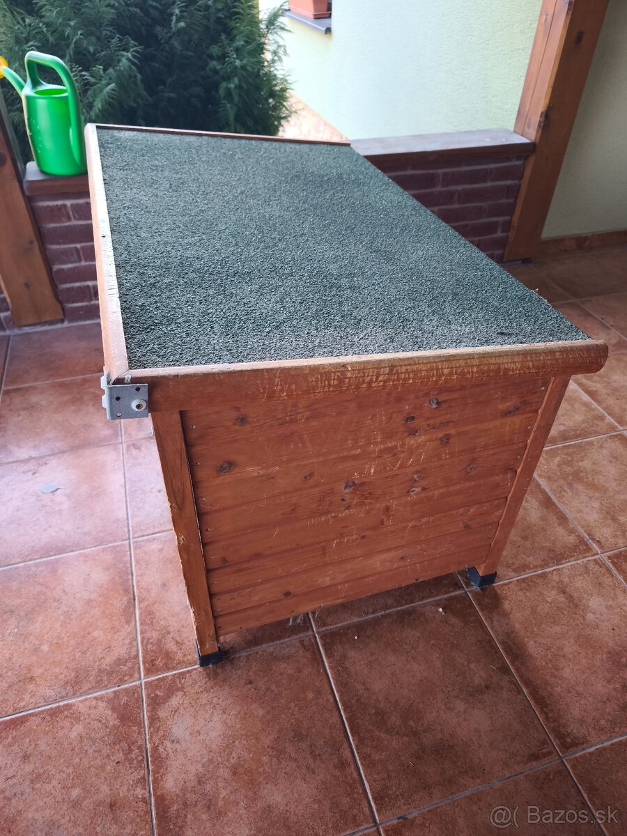 Psia búda 95x60 - 4