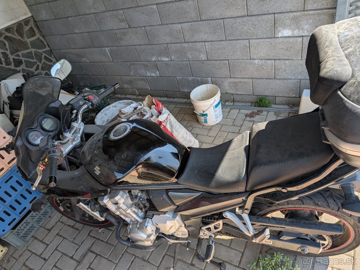 Suzuki bandit gsf 650 s - 4