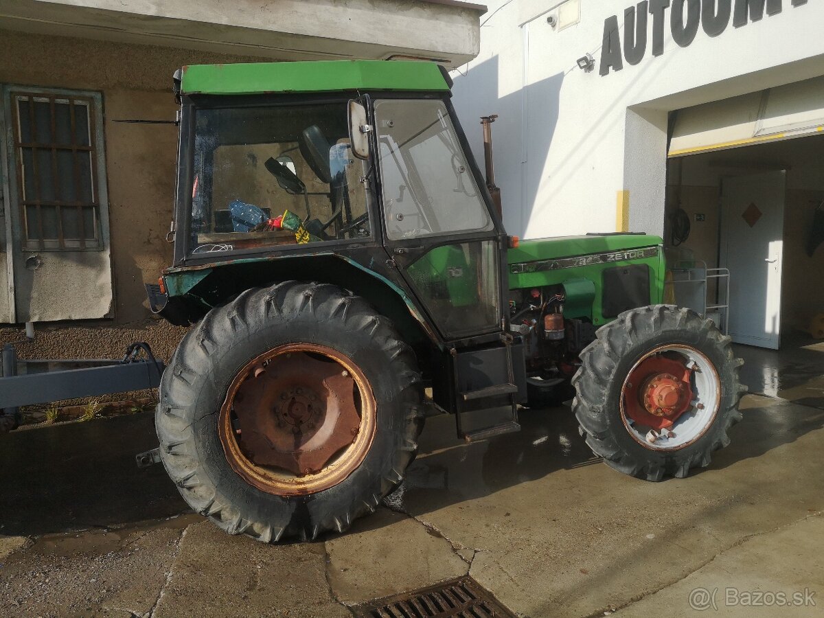 Traktor 7245 predam. - 4