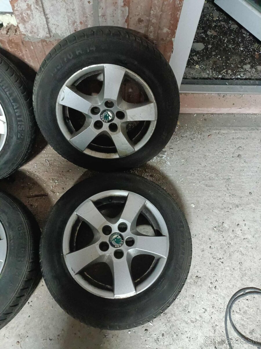 ❄️zimné pneu + disky orig. Škoda 5x100 r14 - 4