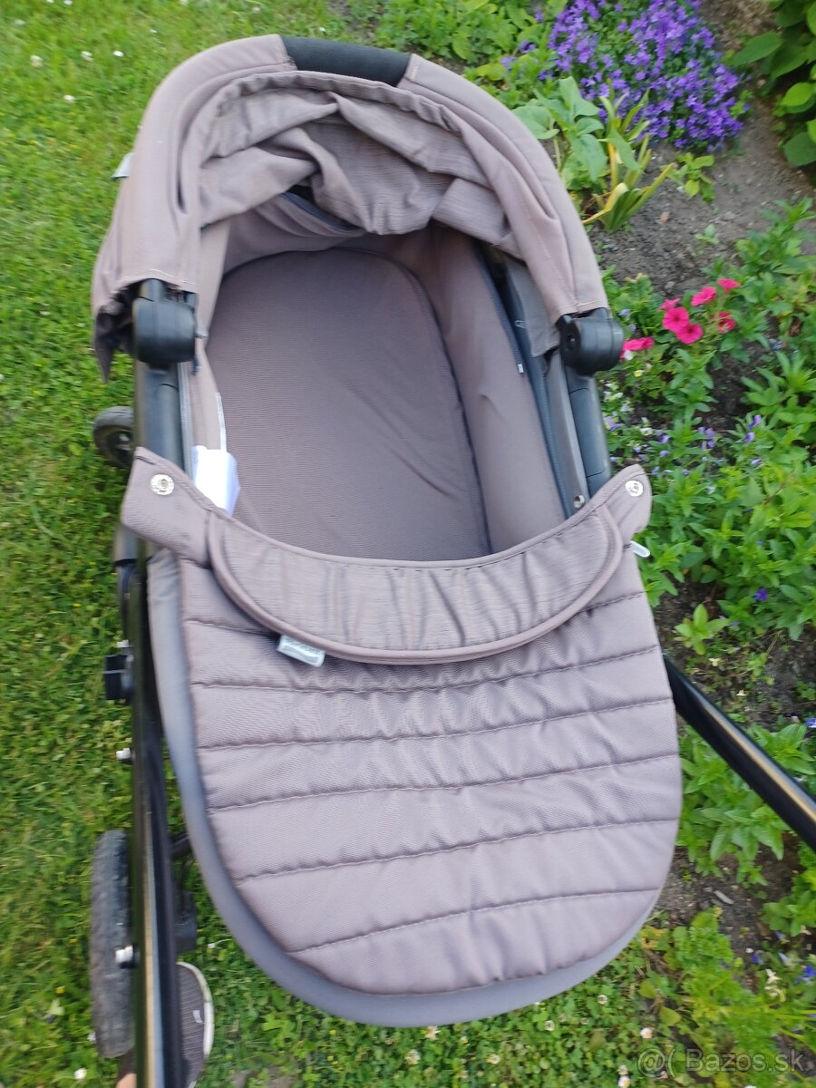 Britax kočík B motion. - 4