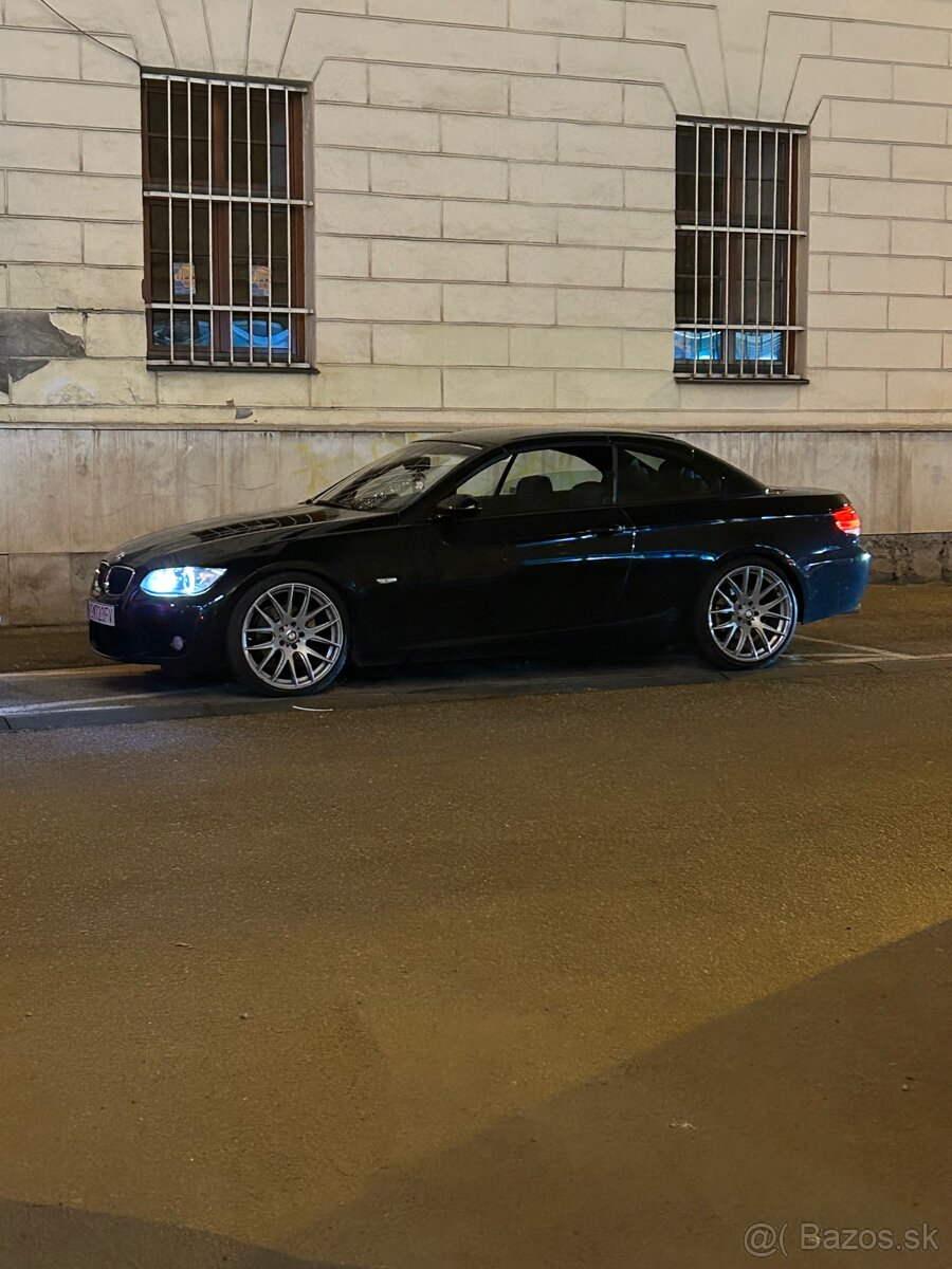 BMW E93 320i - 4