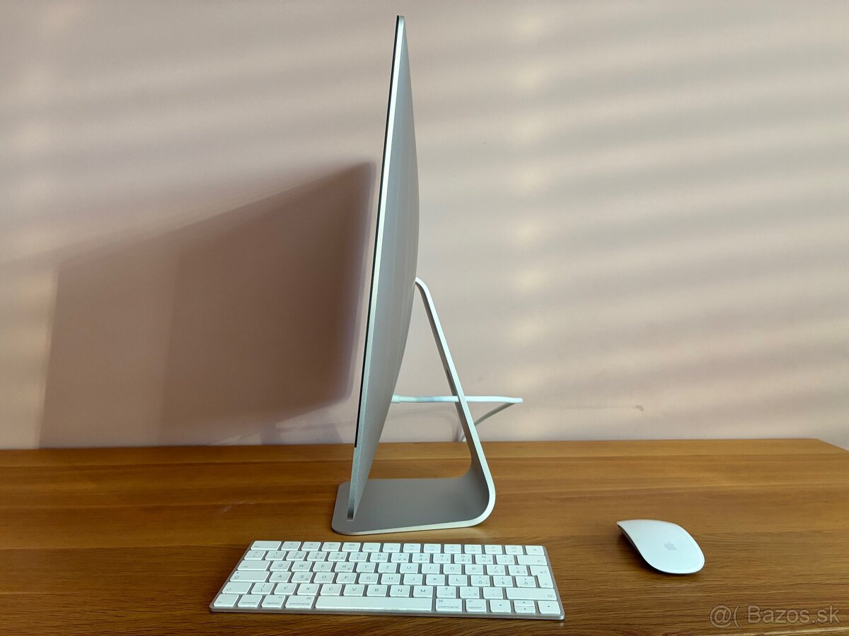 Apple iMac 21.5" Retina 4K + klávesnica + myš - 4
