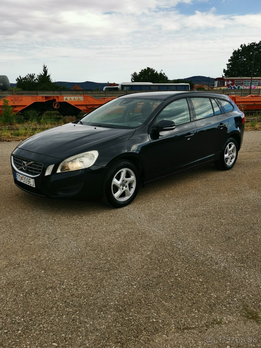 Volvo V 60 - 4