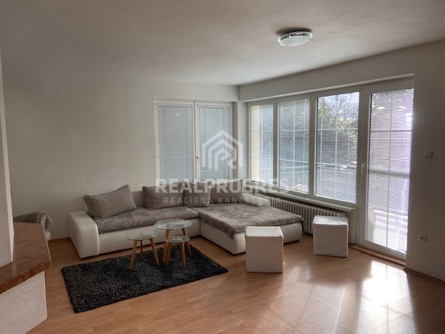 Na predaj rodinný dom Hornozoboská Nitra - 4