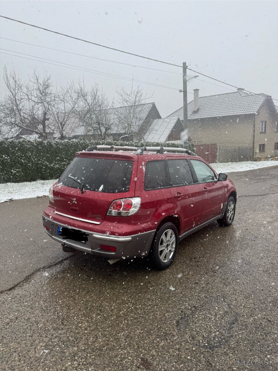 Mitsubishi Outlander 2.4 Benzín 4x4 114KW A/T4 - 4
