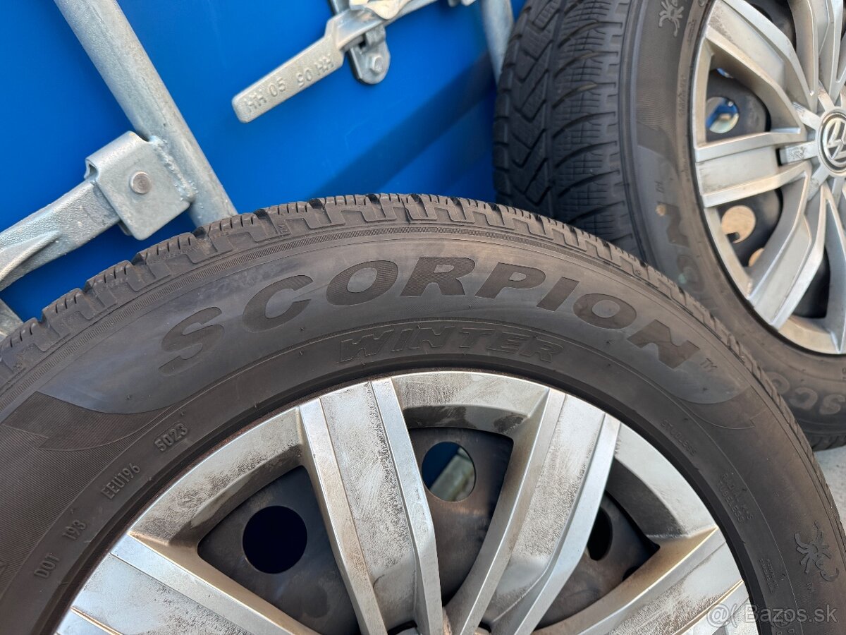 Zimna sada VW 215/65 R17 - Pirelli - 4