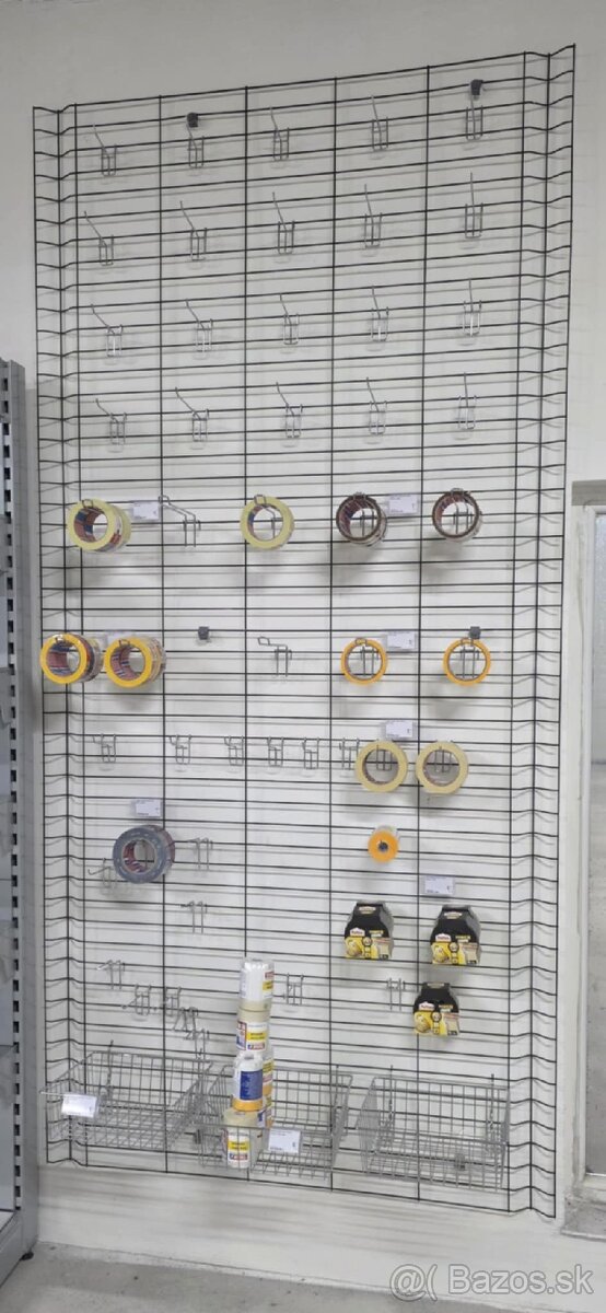 Grid wall - 4