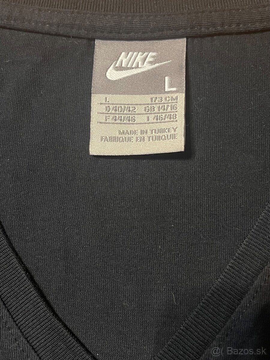 Nike L - 4