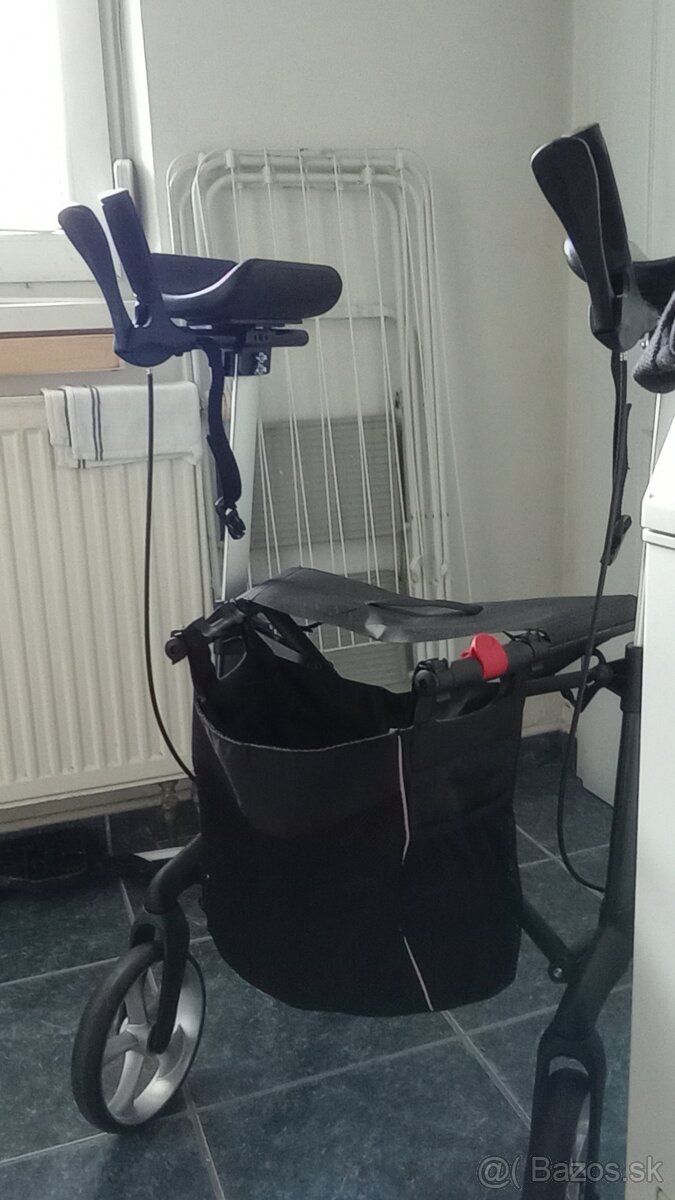 Chodítko pre seniorov/handic. osoby-ľahké - 4