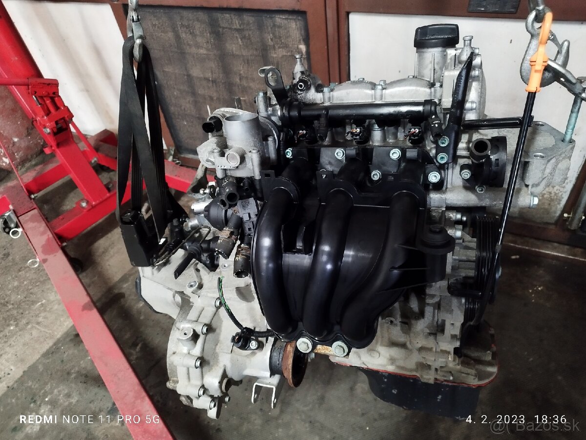 1.2i 6v 40kw benzín - 4