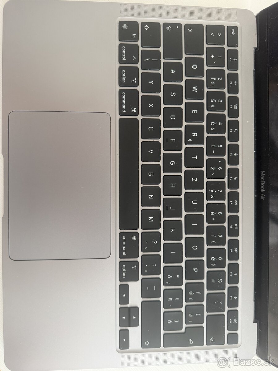 MacBook Air M1 256GB Disk 8GB RAM - 4