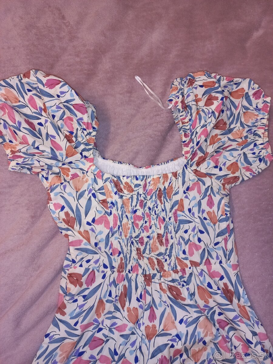 Krásne letné kvetinové šaty, veľkosť S - 4