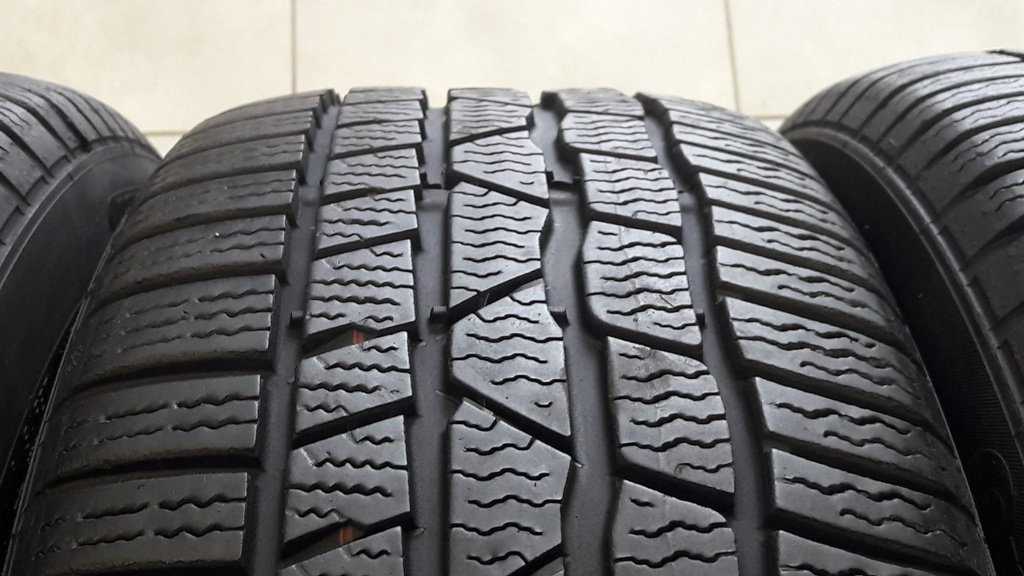 205/50R17 Zimné pneu Continental - 4