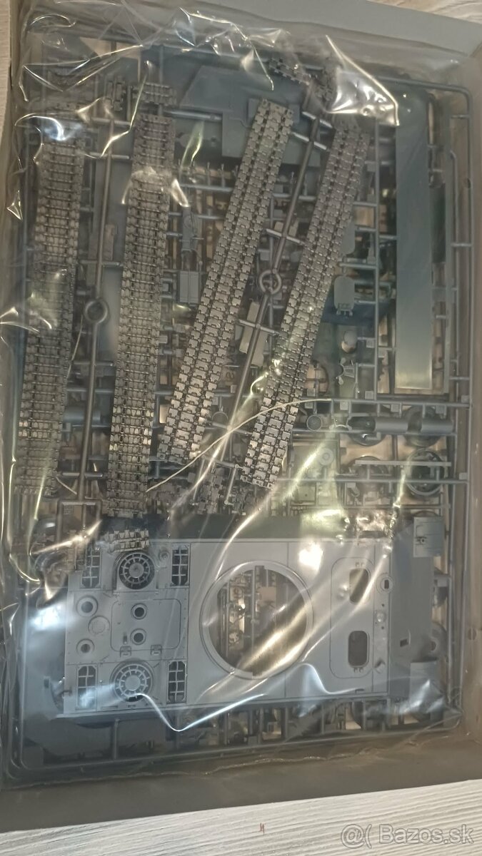 Plastikovy model - 4