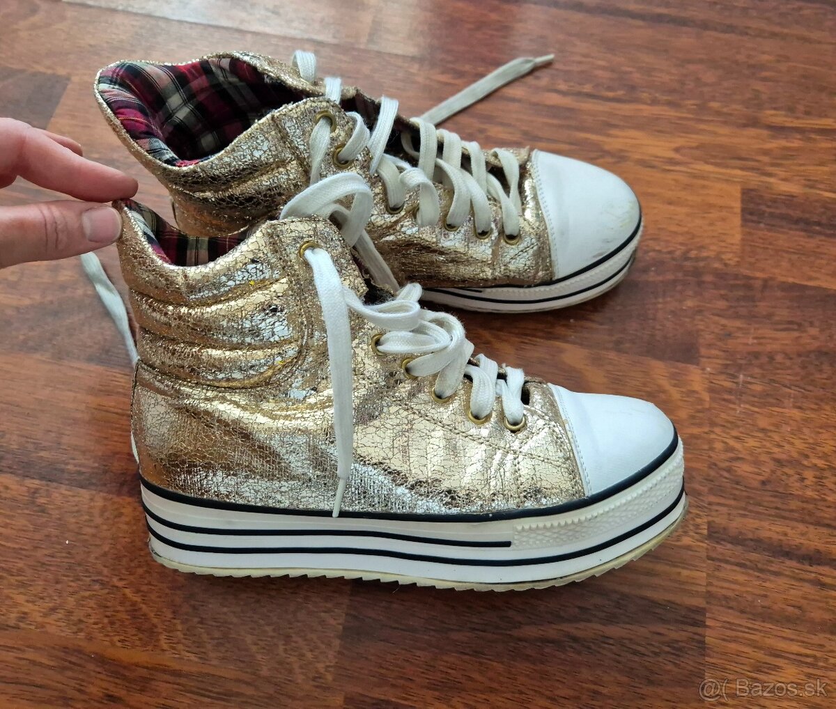 Dámske zlaté tenisky - 4