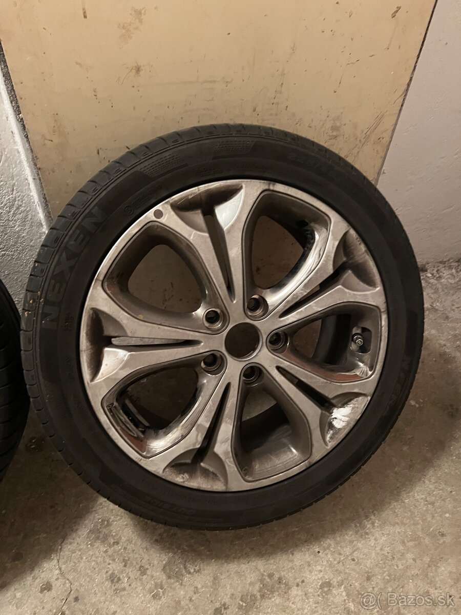 Hyundai i30 5x114,3, SD 67mm, letné Nexen 225/45 R17 XL 94 Y - 4
