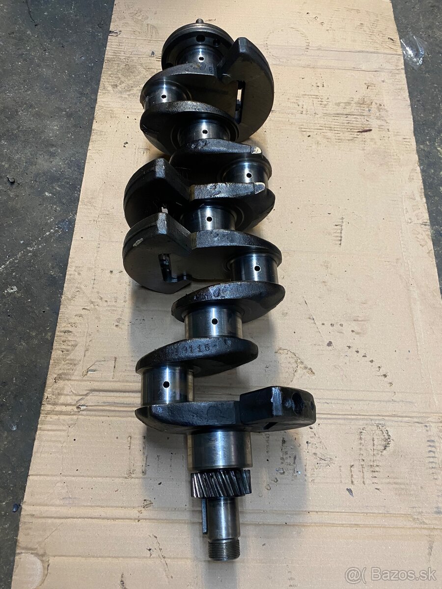 Zetor kľukový hriadel 3 a a 4 valec - 4